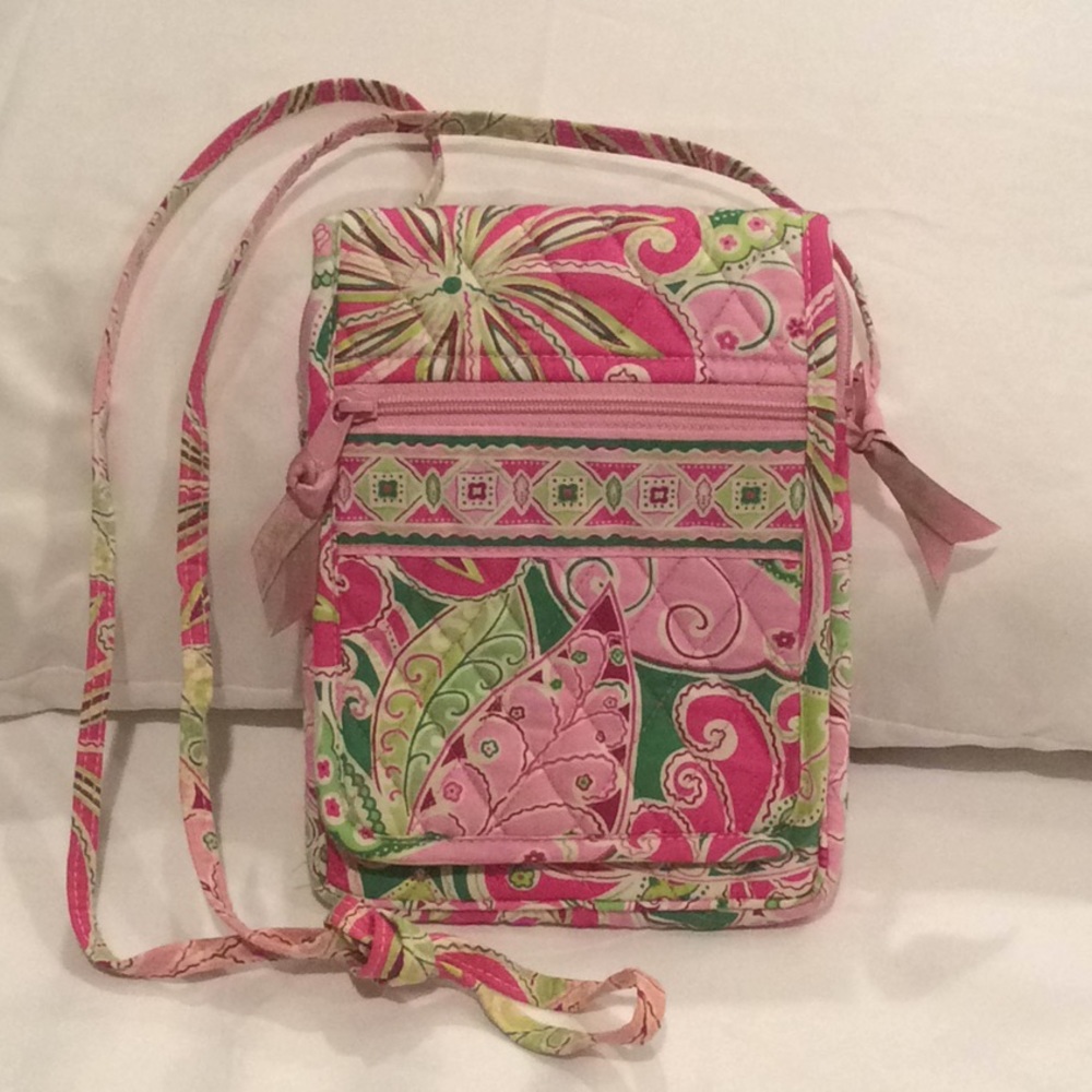 Vera Bradley Mini Hipster.